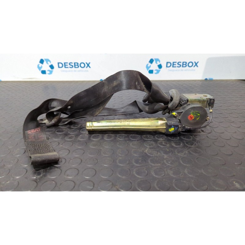 Recambio de cinturon delantero izquierdo para seat ibiza (6k1) 1.9 sdi referencia OEM IAM 6K3857705A  