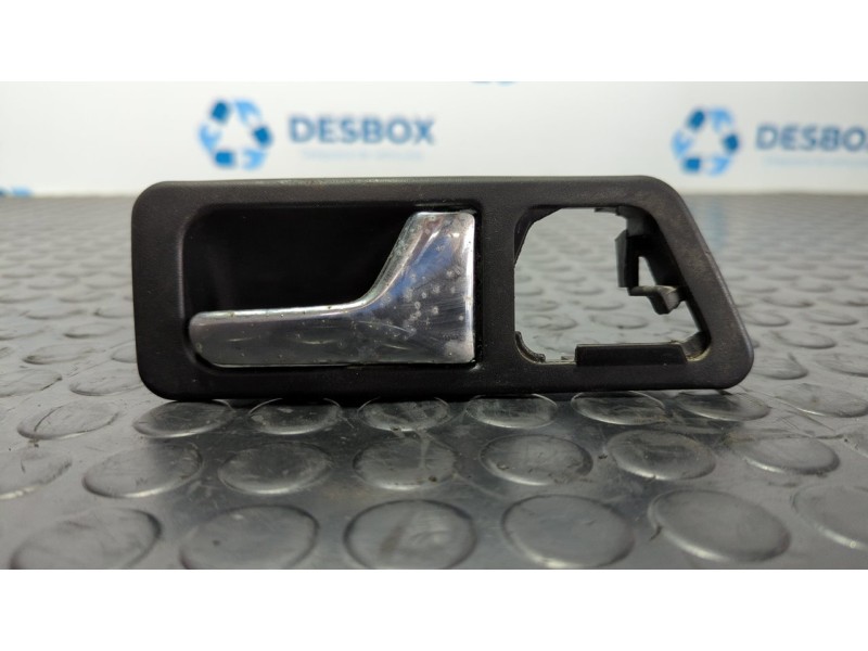 Recambio de maneta interior delantera derecha para mercedes-benz clase c (w201) berlina 1.8 e 190 (201.018) referencia OEM IAM 2