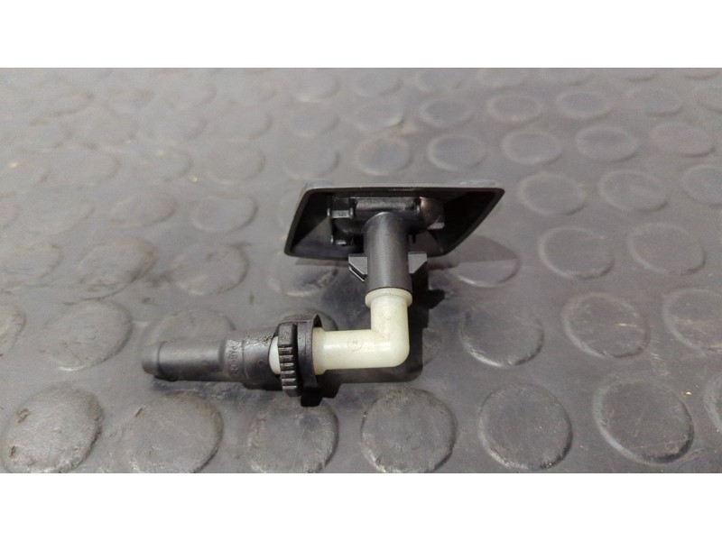 Recambio de limpia faros xenon para land rover range rover sport v8 td edition 60 yrs referencia OEM IAM 21724  