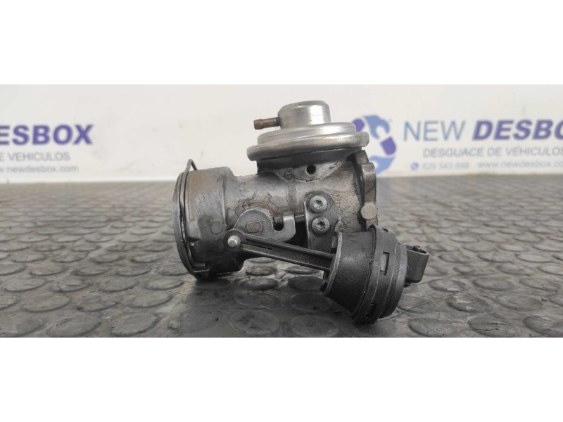 Recambio de valvula egr para audi a4 berlina (8e) 1.9 tdi referencia OEM IAM 038131501AL  