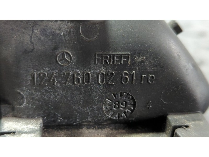 Recambio de maneta interior delantera derecha para mercedes-benz clase e (w124) berlina 2.5 diesel referencia OEM IAM 1247600261