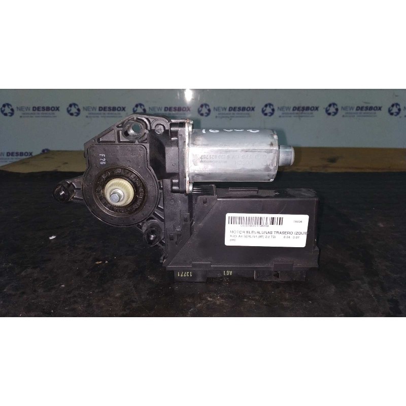 Recambio de motor elevalunas trasero izquierdo para audi a4 berlina (8e) 2.0 tdi referencia OEM IAM 8E0959801E  