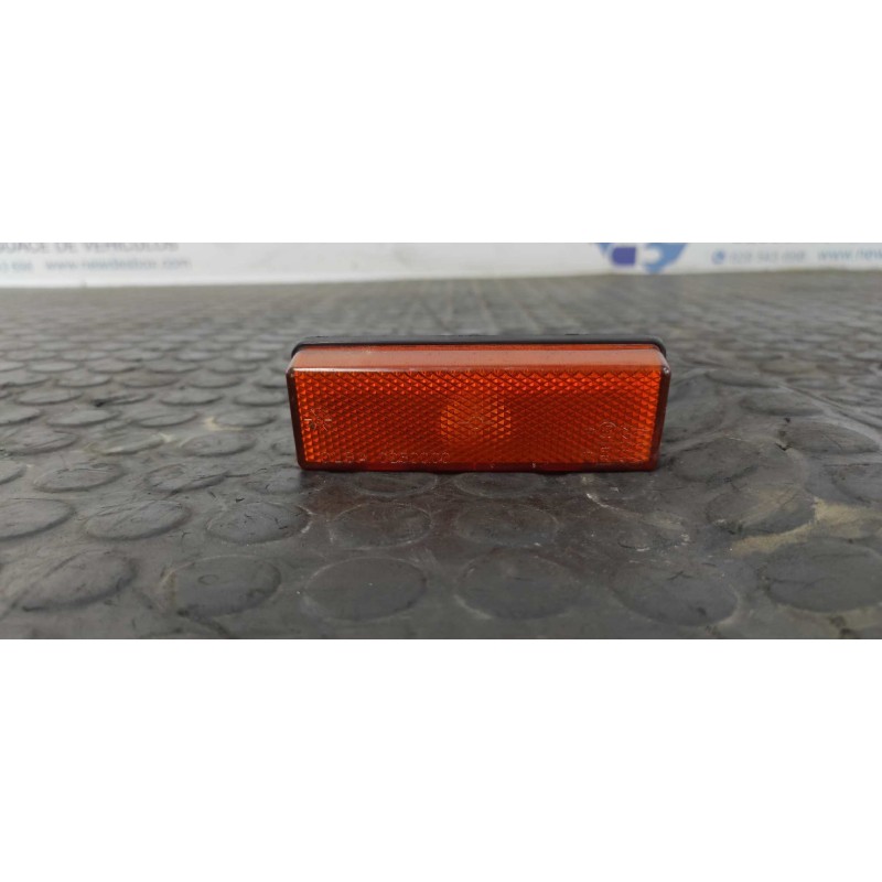 Recambio de piloto lateral derecho para iveco daily caja abierta / volquete 29 - l 10 caja abierta referencia OEM IAM 0250001  