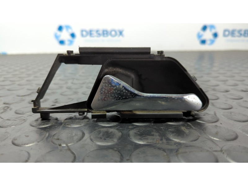 Recambio de maneta interior trasera izquierda para mercedes-benz clase e (w124) berlina 3.0 referencia OEM IAM 1247600161  