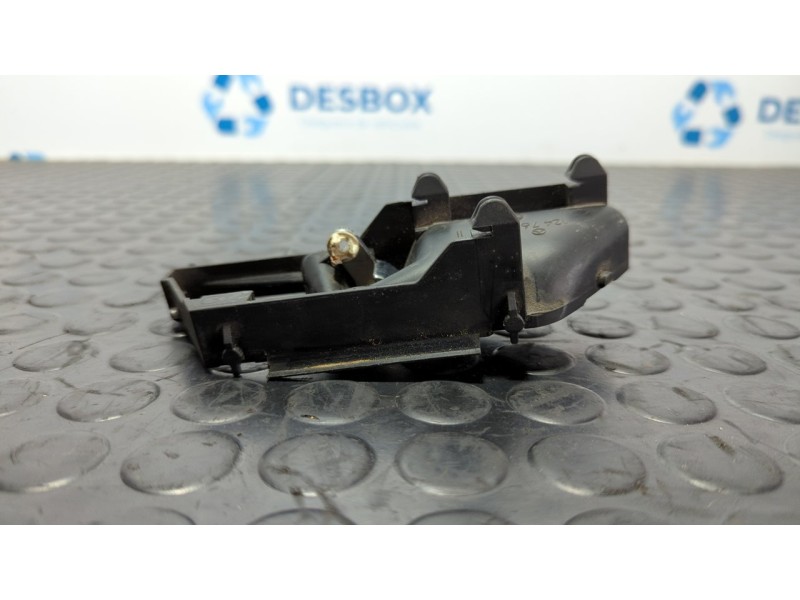 Recambio de maneta interior trasera izquierda para mercedes-benz clase e (w124) berlina 3.0 referencia OEM IAM 1247600161  