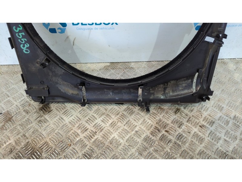 Recambio de calandra delantera de radiador para land rover range rover sport v8 td edition 60 yrs referencia OEM IAM PGK5002  