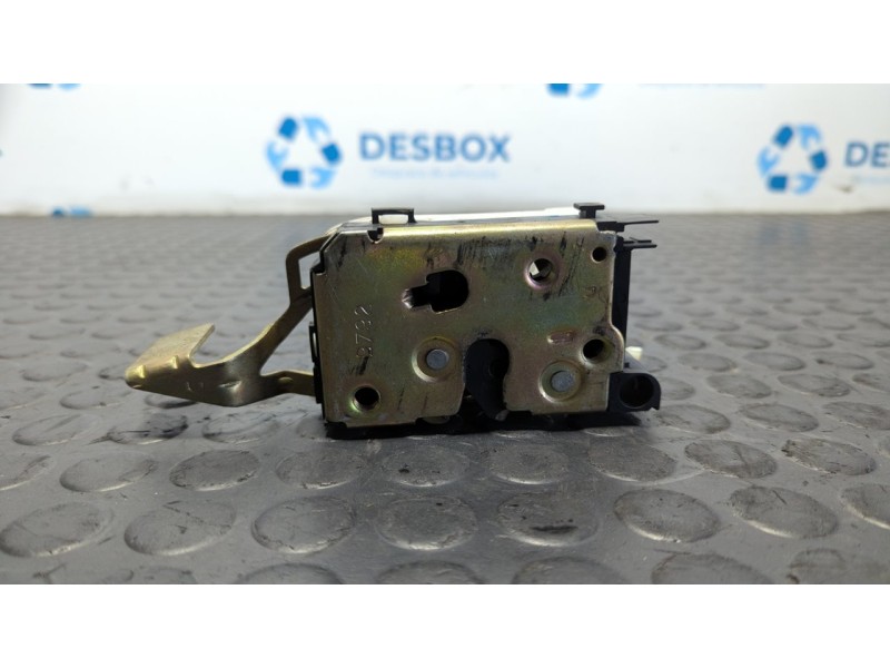 Recambio de cerradura puerta delantera derecha para fiat ducato caja abierta (desde 03.94) 1.9 diesel referencia OEM IAM B762  