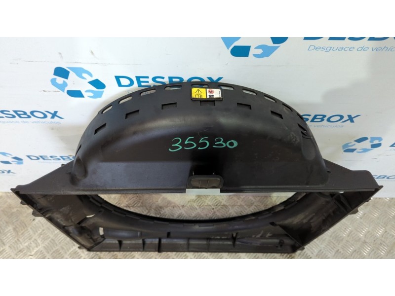 Recambio de calandra delantera de radiador para land rover range rover sport v8 td edition 60 yrs referencia OEM IAM PGK5002  