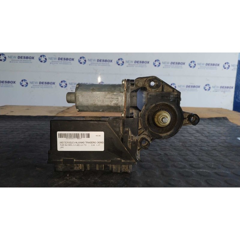 Recambio de motor elevalunas trasero derecho para audi a4 berlina (8e) 2.0 tdi referencia OEM IAM 8E0959802E  