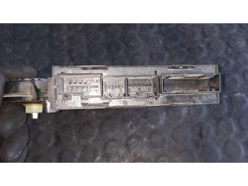 Recambio de motor elevalunas trasero derecho para audi a4 berlina (8e) 2.0 tdi referencia OEM IAM 8E0959802E  