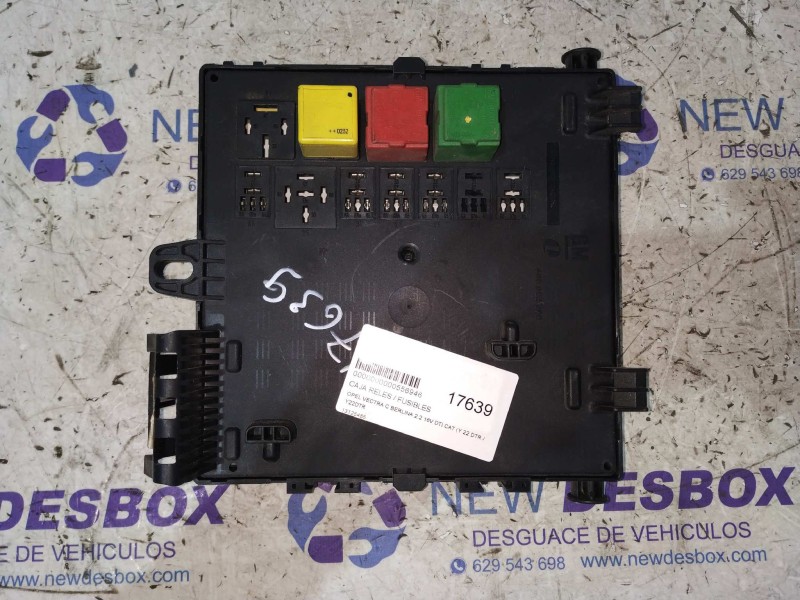 Recambio de caja reles / fusibles para opel vectra c berlina 2.2 16v dti cat (y 22 dtr / l50) referencia OEM IAM 13125485  