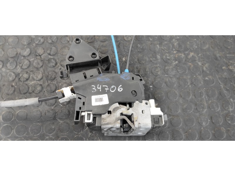 Recambio de cerradura puerta trasera derecha para mercedes-benz clase c (w204) berlina 2.2 cdi cat referencia OEM IAM A204733180