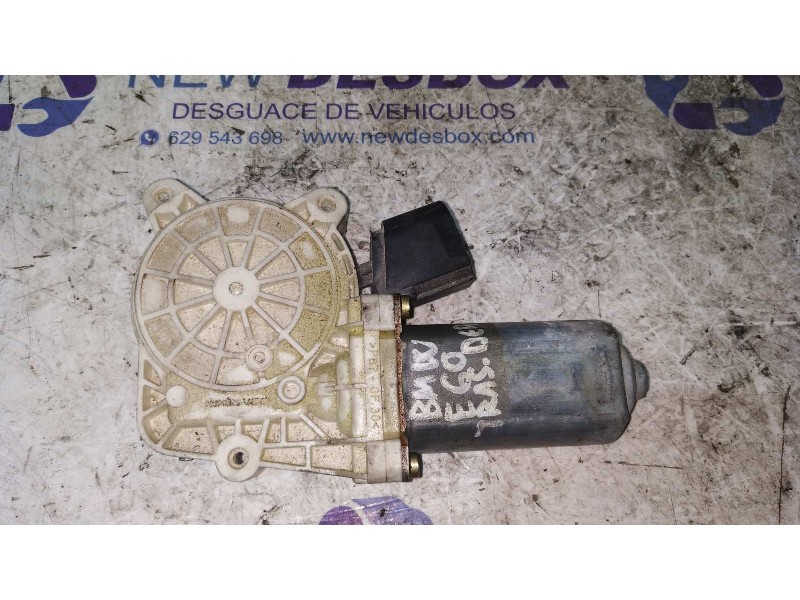 Recambio de motor elevalunas trasero derecho para bmw serie 5 berlina (e60) 2.0 16v cat referencia OEM IAM 6922320  