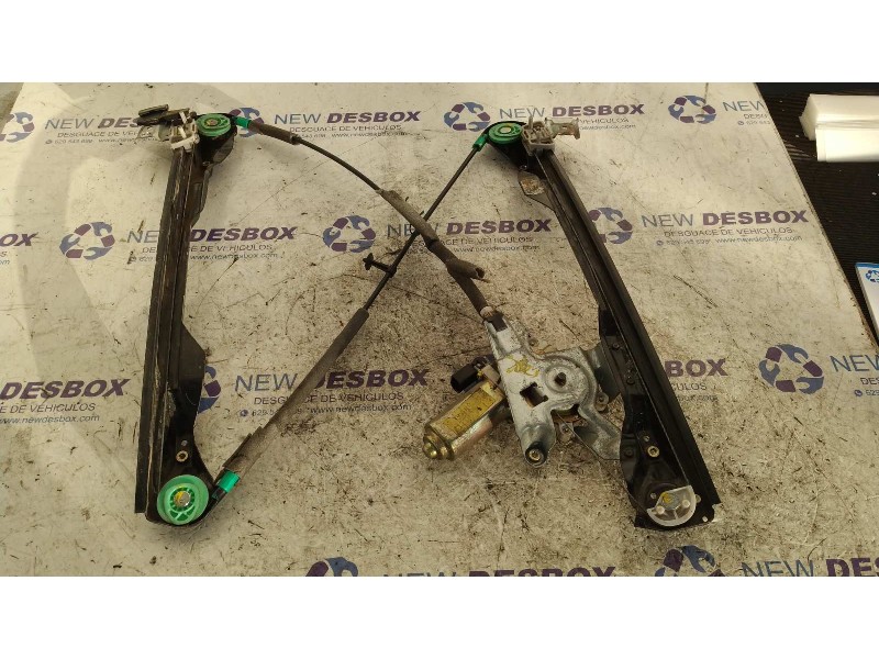 Recambio de elevalunas delantero derecho para ford focus berlina (cak) 1.8 tdci cat referencia OEM IAM XS4123200  