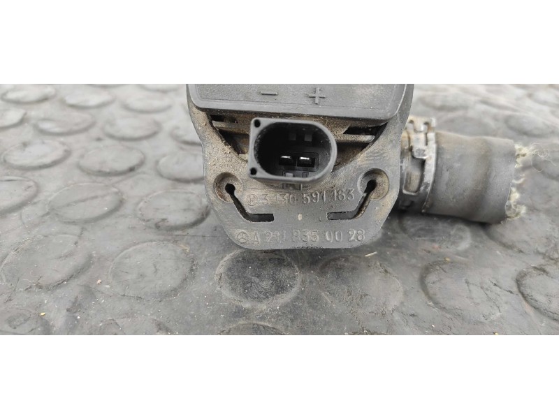 Recambio de bomba agua para mercedes-benz clase e (w211) berlina 3.2 cdi cat referencia OEM IAM A2118350028  