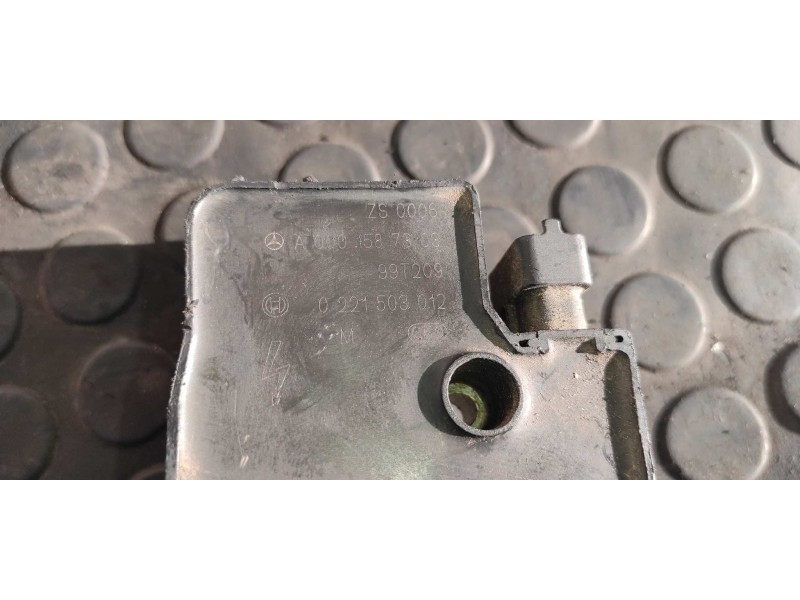 Recambio de bobina encendido para mercedes-benz clase m (w163) 3.2 v6 18v cat referencia OEM IAM A0001587303  