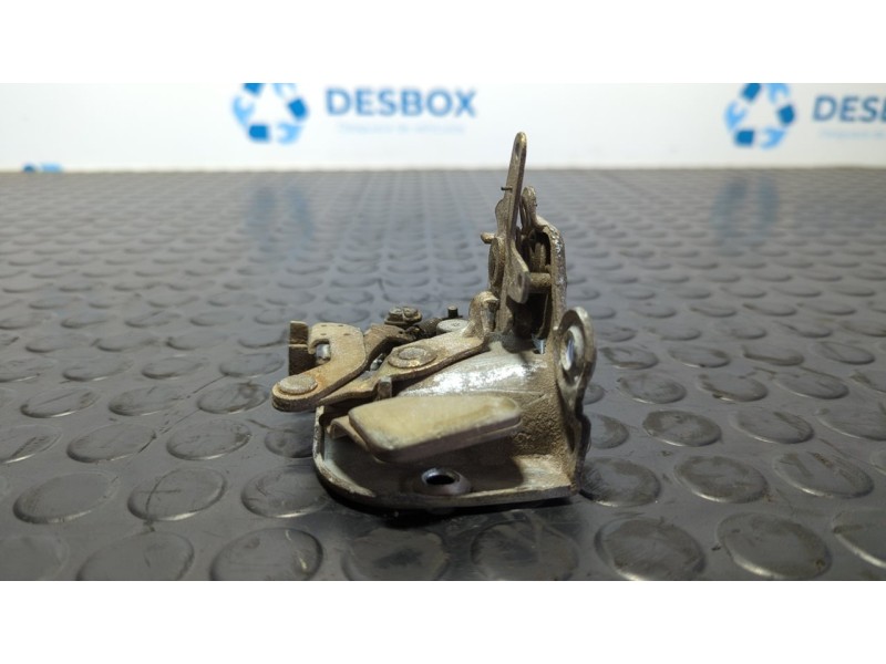Recambio de cerradura puerta delantera izquierda para mercedes-benz clase e (w123) berlina+coupe 2.0 referencia OEM IAM BOMORO  