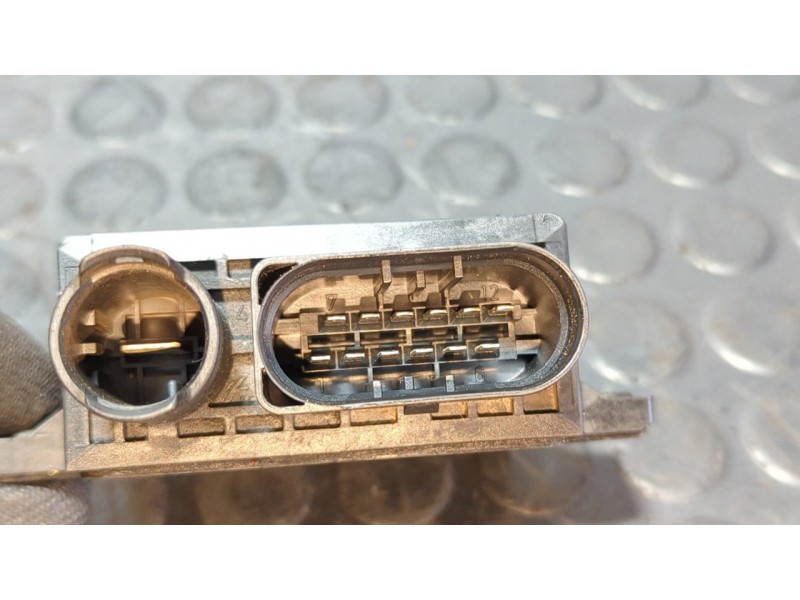 Recambio de caja precalentamiento para bmw serie 3 compact (e46) 2.0 16v diesel cat referencia OEM IAM 778682106  