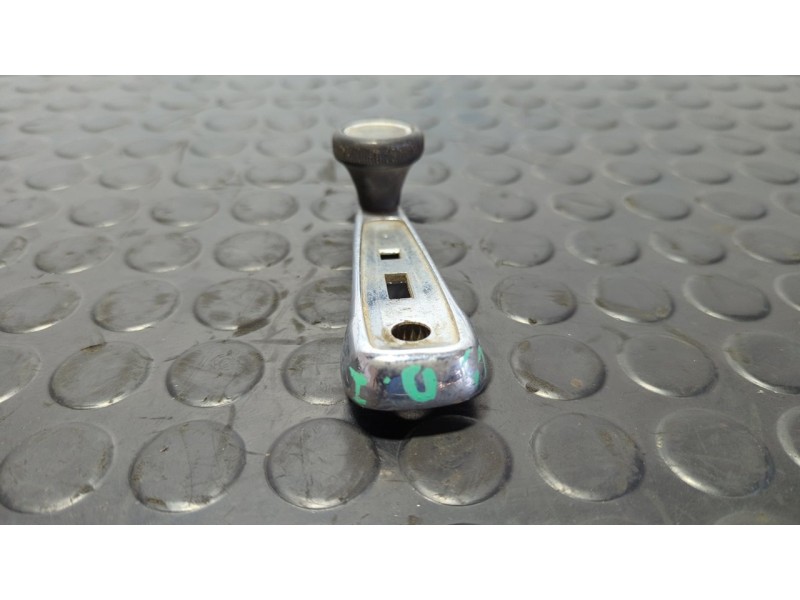 Recambio de maneta elevalunas delantera izquierda para mercedes-benz clase e (w114/w115) berlina 240 d 3,0 referencia OEM IAM   