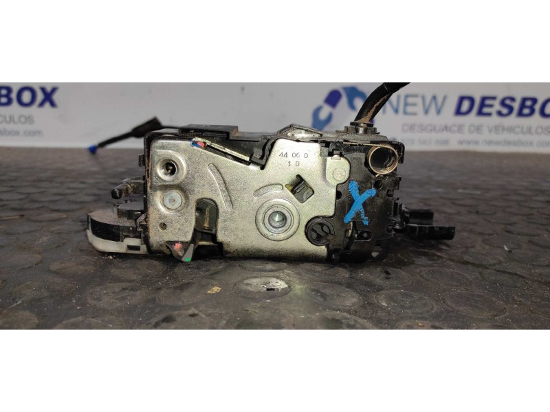 Recambio de cerradura puerta delantera derecha para citroen c4 grand picasso 2.0 hdi fap cat (rhr / dw10bted4) referencia OEM IA