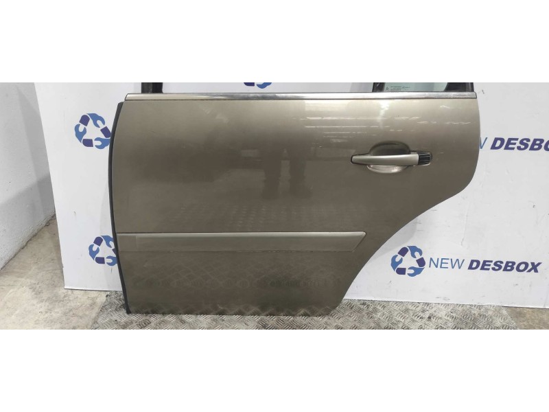 Recambio de puerta trasera izquierda para citroen c4 grand picasso 2.0 hdi fap cat (rhr / dw10bted4) referencia OEM IAM   
