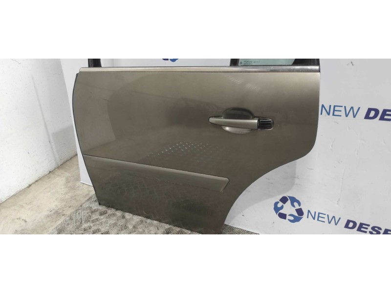 Recambio de puerta trasera izquierda para citroen c4 grand picasso 2.0 hdi fap cat (rhr / dw10bted4) referencia OEM IAM   