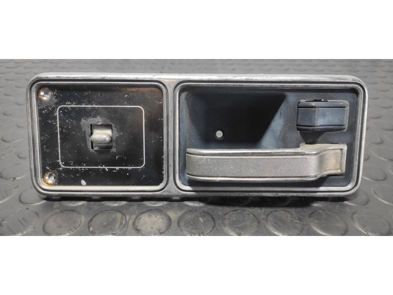 Recambio de maneta interior trasera derecha para chrysler jeep cherokee (xj) 2.5 cat referencia OEM IAM SW895500  