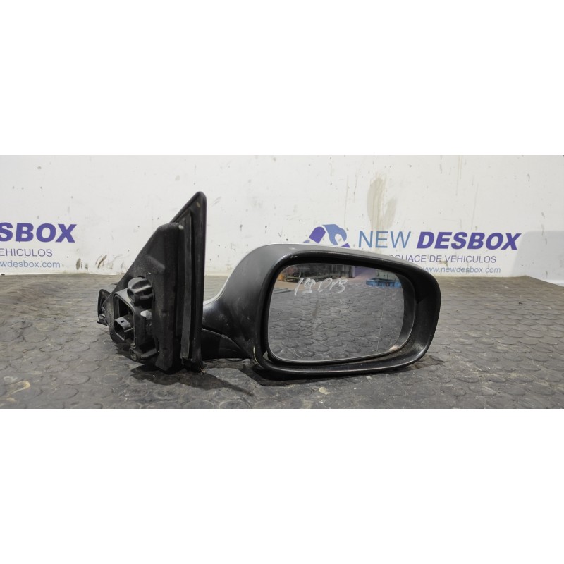 Recambio de retrovisor derecho para saab 9-3 berlina 2.0 t sek referencia OEM IAM 010725  