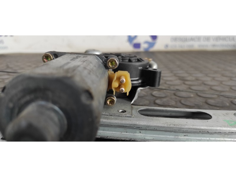 Recambio de elevalunas delantero izquierdo para mercedes-benz clase a (w168) 170 cdi (168.008) referencia OEM IAM 191745XXX  