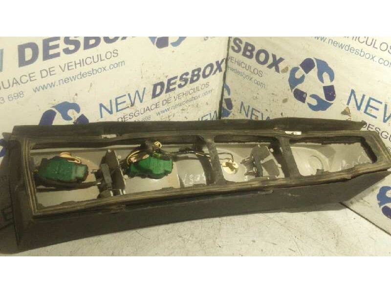 Recambio de piloto trasero derecho para opel pontiac trans sport 2.3 16v cat referencia OEM IAM 16511106AB  