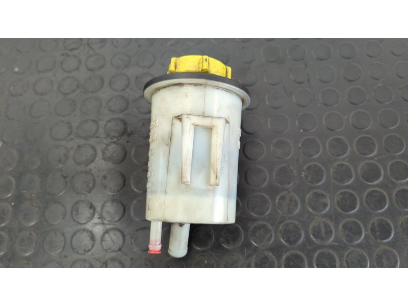 Recambio de deposito servo para land rover range rover sport v8 td edition 60 yrs referencia OEM IAM QFX500060  