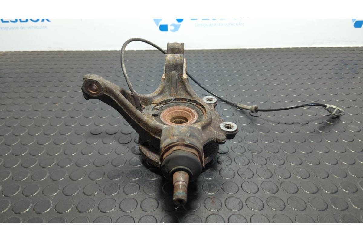 Recambio de mangueta delantera izquierda para citroen c4 grand picasso 2.0 hdi fap cat (rhr / dw10bted4) referencia OEM IAM P563