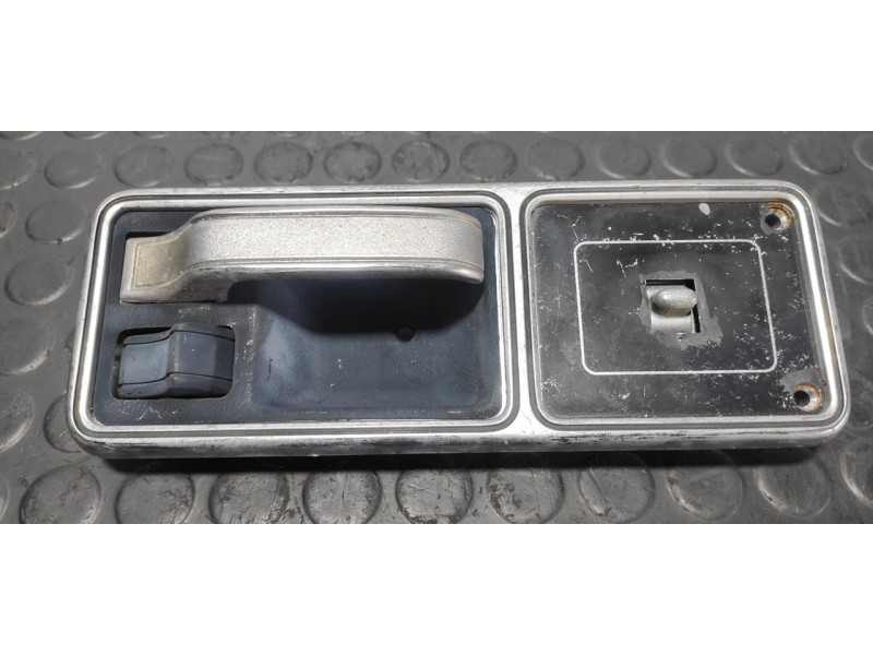 Recambio de maneta interior trasera derecha para chrysler jeep cherokee (xj) 2.5 cat referencia OEM IAM SW895500  