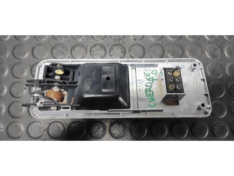 Recambio de maneta interior trasera derecha para chrysler jeep cherokee (xj) 2.5 cat referencia OEM IAM SW895500  