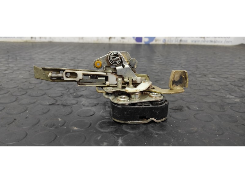 Recambio de cerradura puerta trasera derecha para mercedes-benz mb 100 d caja cerrada / combi caja cerrada (bm 631.332/342) refe