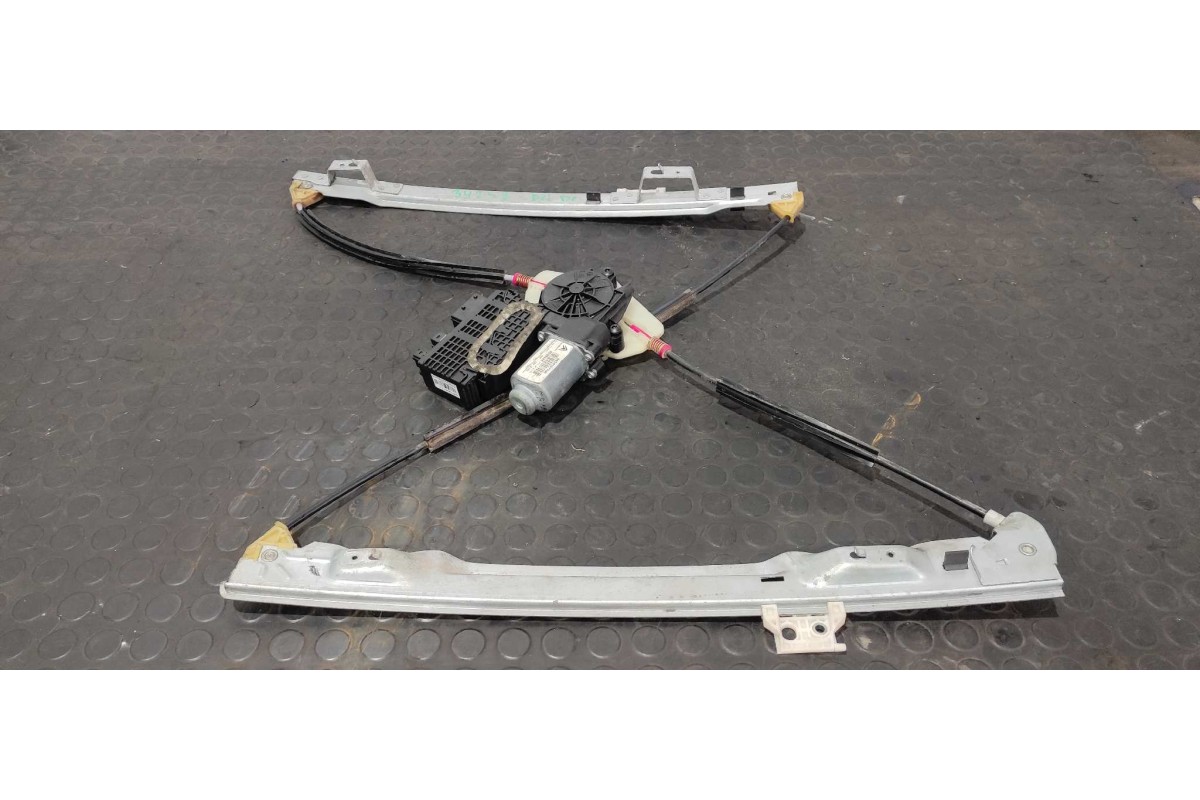 Recambio de elevalunas delantero derecho para citroen c4 grand picasso 2.0 hdi fap cat (rhr / dw10bted4) referencia OEM IAM 9654