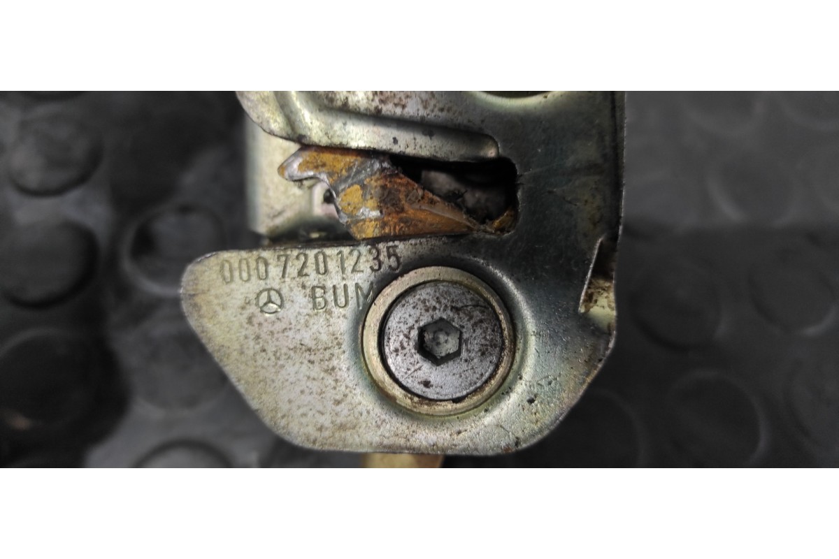 Recambio de cerradura puerta trasera derecha para mercedes-benz mb 100 d caja cerrada / combi caja cerrada (bm 631.332/342) refe