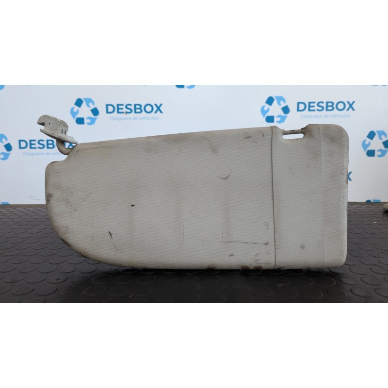 Recambio de parasol izquierdo para volkswagen caddy ka/kb (2k) 2.0 sdi referencia OEM IAM 2K0857551A  