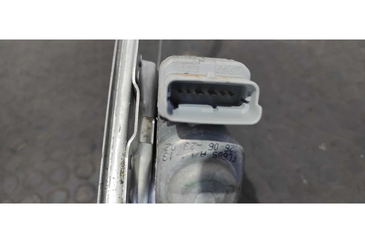 Recambio de elevalunas trasero izquierdo para citroen c4 grand picasso 2.0 hdi fap cat (rhr / dw10bted4) referencia OEM IAM 4009