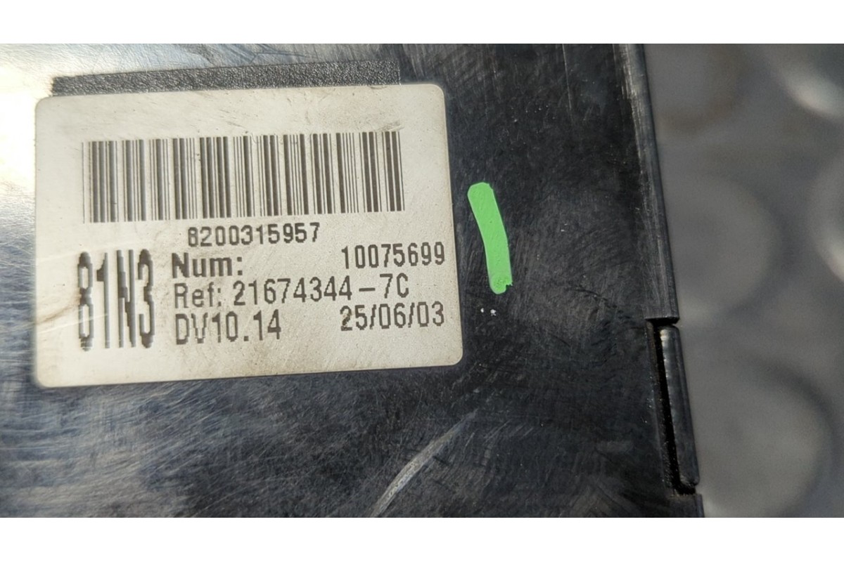 Recambio de caja reles / fusibles para renault espace / grand espace (je0) 1.9 dti authentique referencia OEM IAM 8200315957  