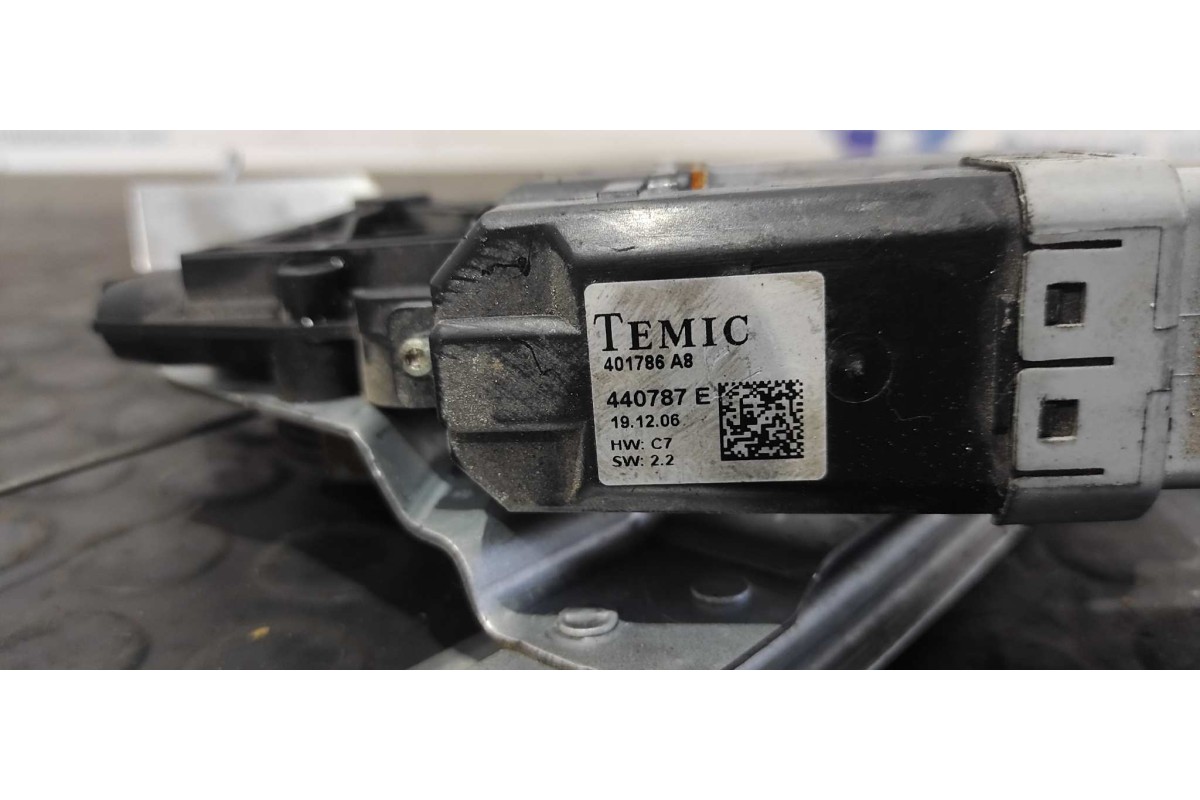Recambio de elevalunas trasero izquierdo para citroen c4 grand picasso 2.0 hdi fap cat (rhr / dw10bted4) referencia OEM IAM 4009