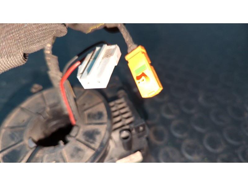 Recambio de anillo airbag para nissan primastar (x83) caja cerrada batalla corta 2,7t referencia OEM IAM   
