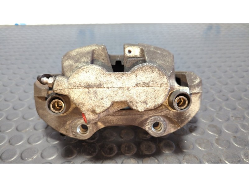 Recambio de pinza de freno delantera derecha para mercedes-benz clase m (w164) 280 / 300 cdi (164.120) referencia OEM IAM ATE565