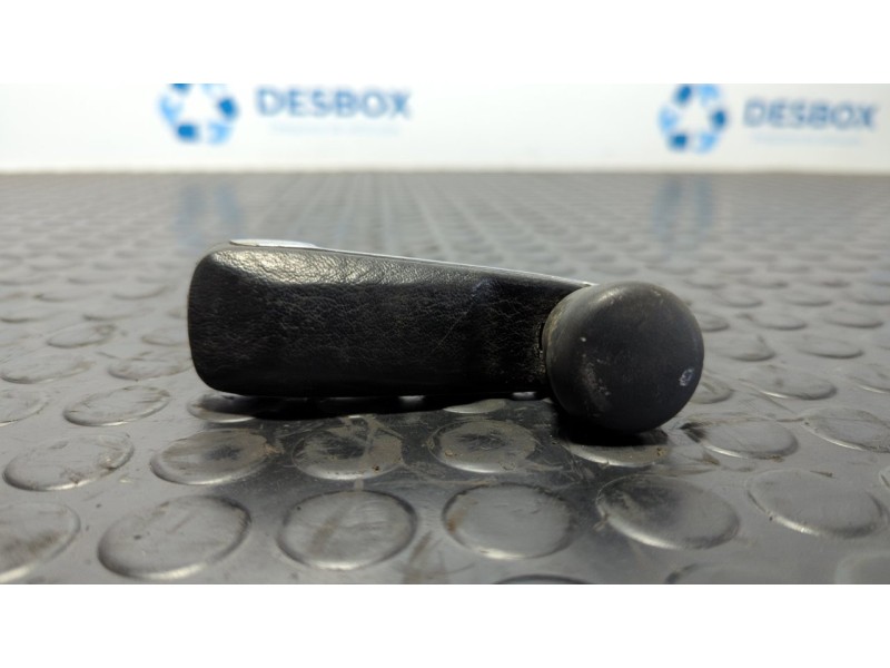 Recambio de maneta elevalunas delantera derecha para mercedes-benz clase c (w201) berlina 1.8 e 190 (201.018) referencia OEM IAM