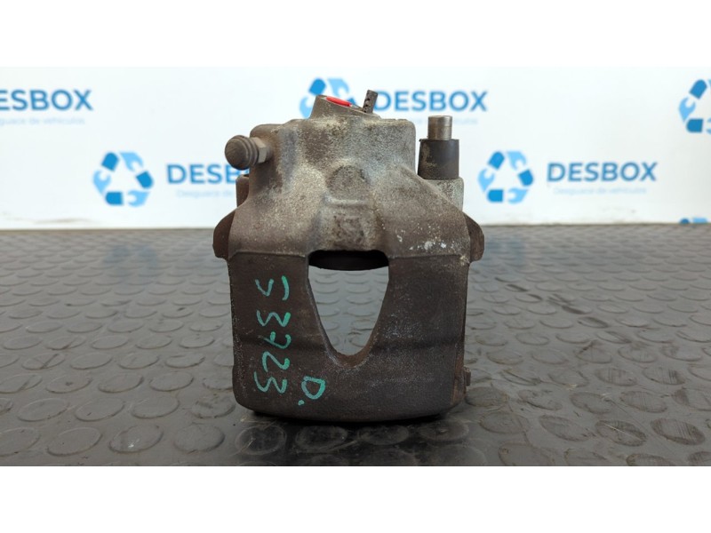 Recambio de pinza de freno delantera derecha para volkswagen caddy ka/kb (2k) 1.9 tdi (bsu) referencia OEM IAM CN682  