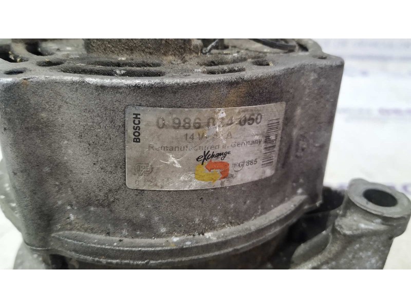 Recambio de alternador para mercedes-benz clase c (w201) berlina e 190 (201.024) referencia OEM IAM 0986034050  