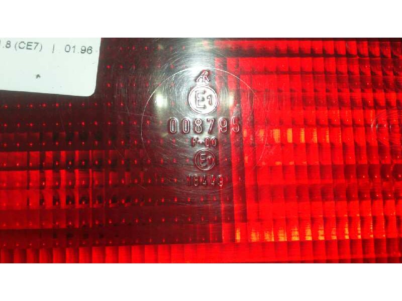 Recambio de piloto porton derecho para honda accord berlina (cc/ce) 1.8 (ce7) referencia OEM IAM 236208  