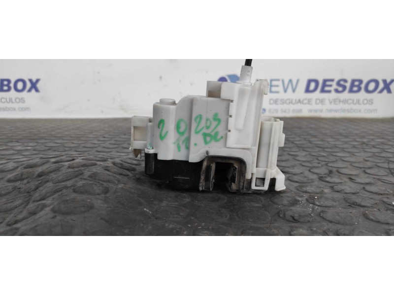 Recambio de cerradura puerta trasera derecha para fiat bravo (198) 1.9 8v jtd cat referencia OEM IAM B792  