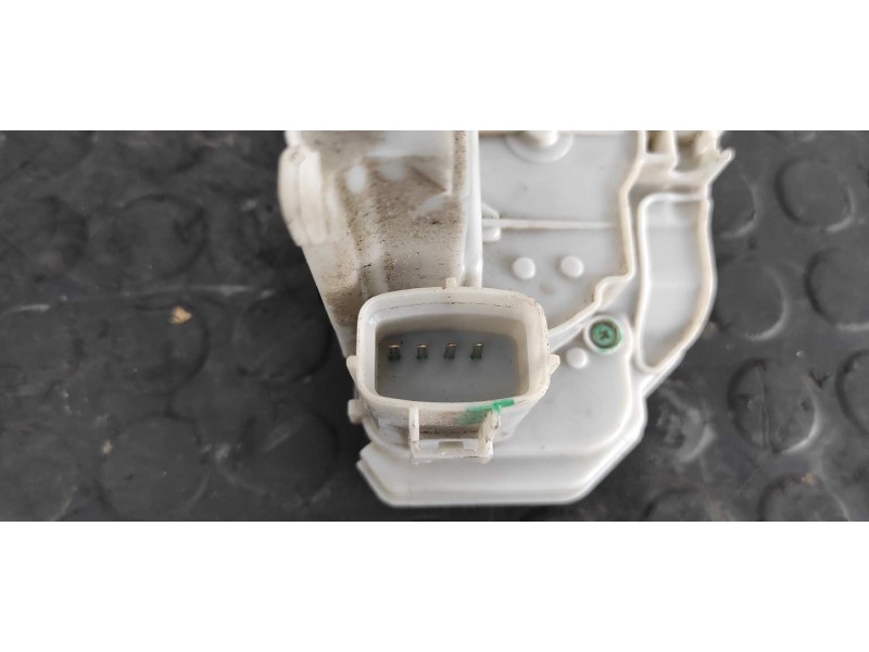 Recambio de cerradura puerta trasera derecha para fiat bravo (198) 1.9 8v jtd cat referencia OEM IAM B792  
