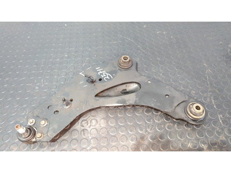 Recambio de brazo izquierdo inferior delantero para renault trafic combi (ab 4.01) 9 - plazas (l2h1) acristalado, combi largo re